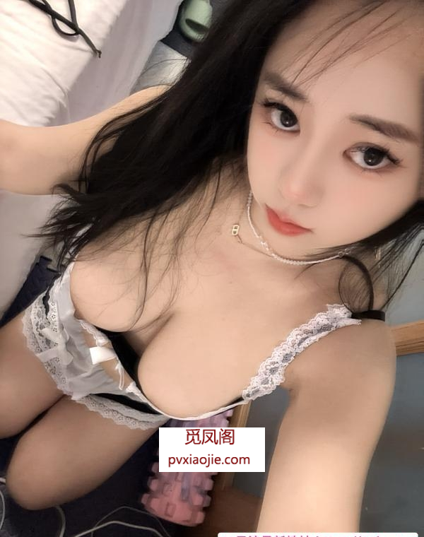 夫子庙大奶妹