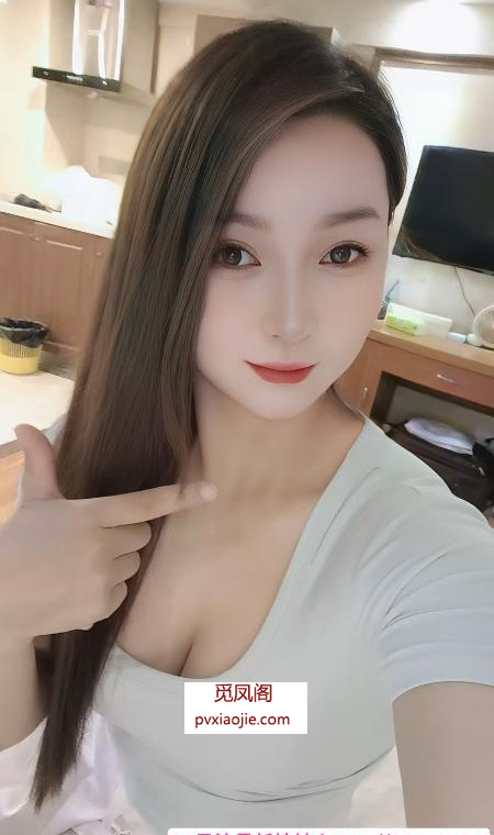 黑丝美腿泡泡