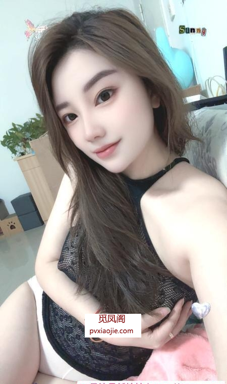 美乳肤白可儿