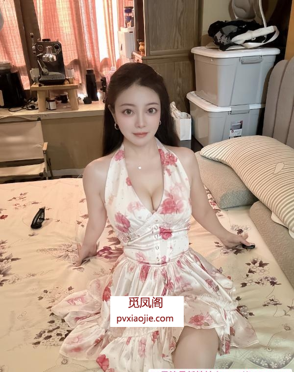 颜值女友柒柒