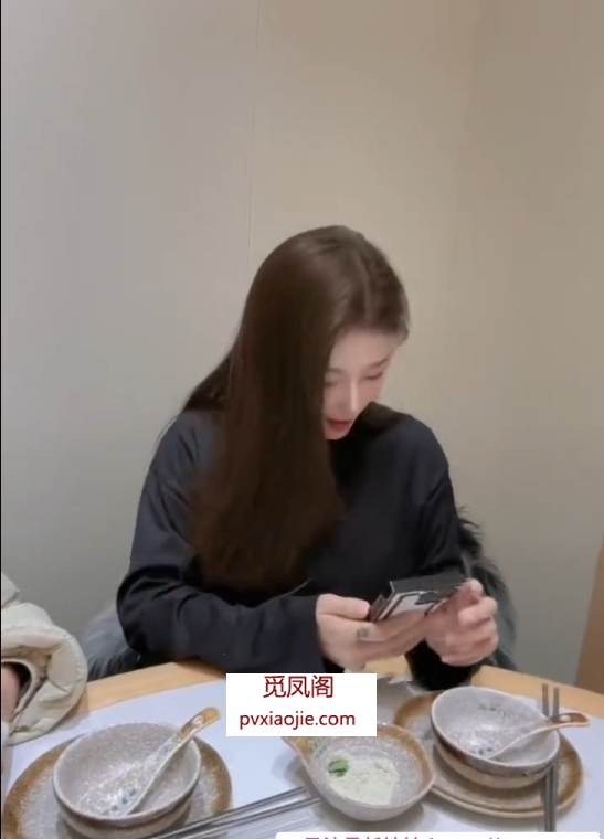 长腿御姐羽恩