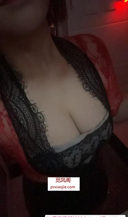 徐东大奶媚娘